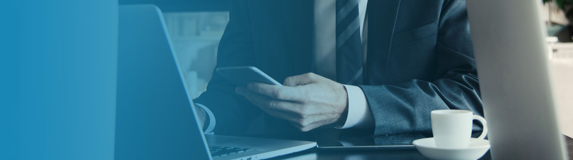 ΕΠΙΚΟΙΝΩΝΗΣΤΕ